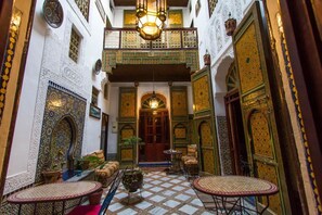 Interior - Dar Bouanania (Fes)