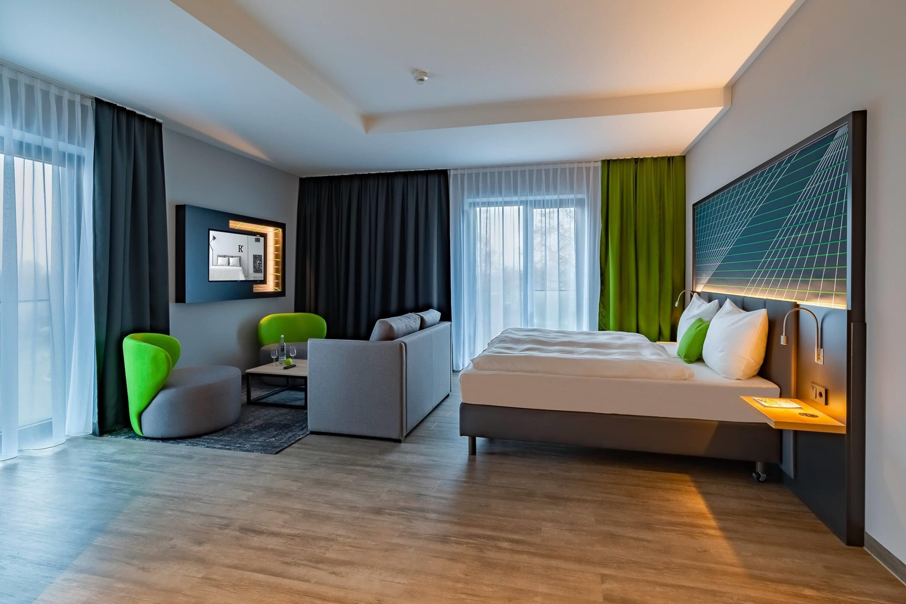 Junior Suite, 1 Queen Bed