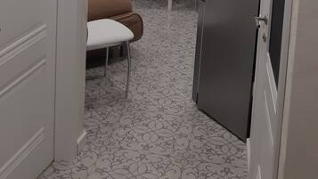 Apartment | Wohnbereich | Flachbildfernseher