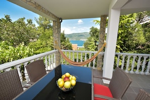 Apartment, 2 Bedrooms, Terrace, Sea View (A2) | Balcony - Apartmani Robi i Kristina (Benkovac)