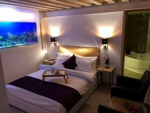 Apartment, Sauna | Soundproofing, free WiFi, bed sheets