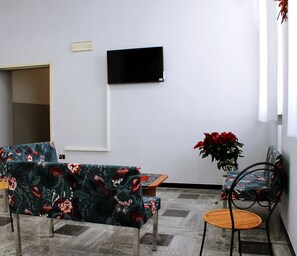 Kawasan tempat duduk lobi