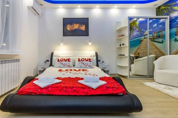 Departamento, hidromasaje | Caja de seguridad en la habitación, escritorio y insonorización