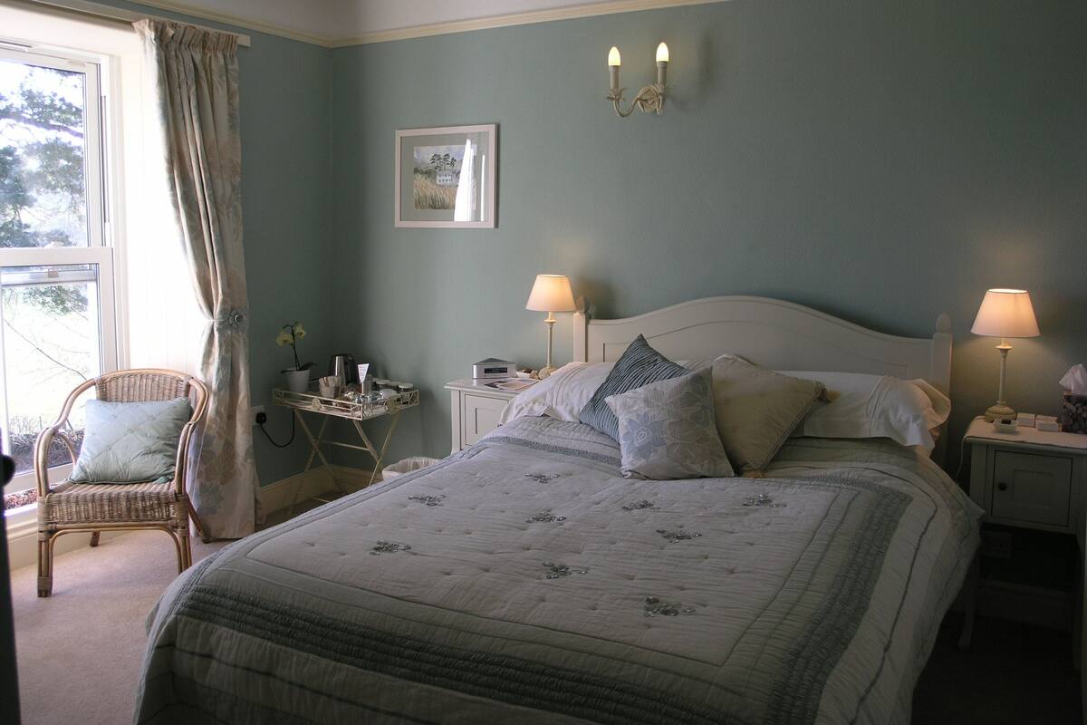 In-room safe, individually decorated, individually furnished
