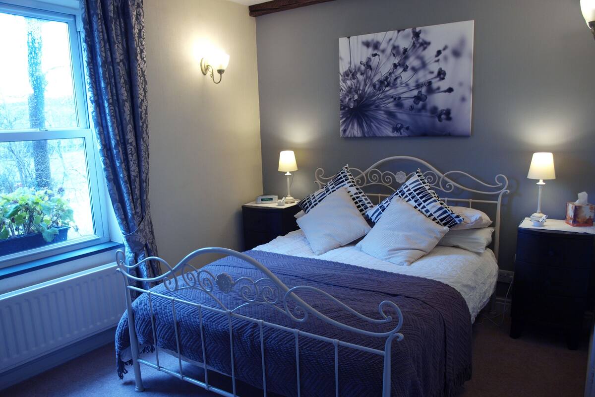 In-room safe, individually decorated, individually furnished