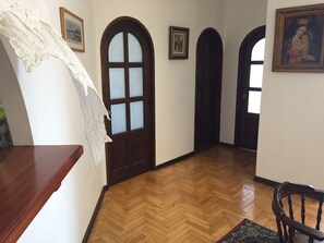 Apartamento (601) | Zona de estar | Una televisión