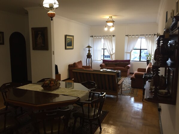 Classic Apartment (608) | Living area | TV
