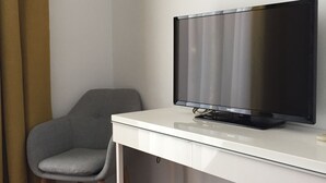 โต๊ะทำงาน, Wi-Fi ฟรี, ผ้าปูที่นอน