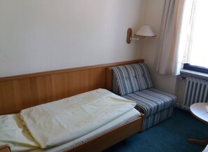 Single Room | Desk, soundproofing, free WiFi - Napoleons-Gasthof (Selbitz)
