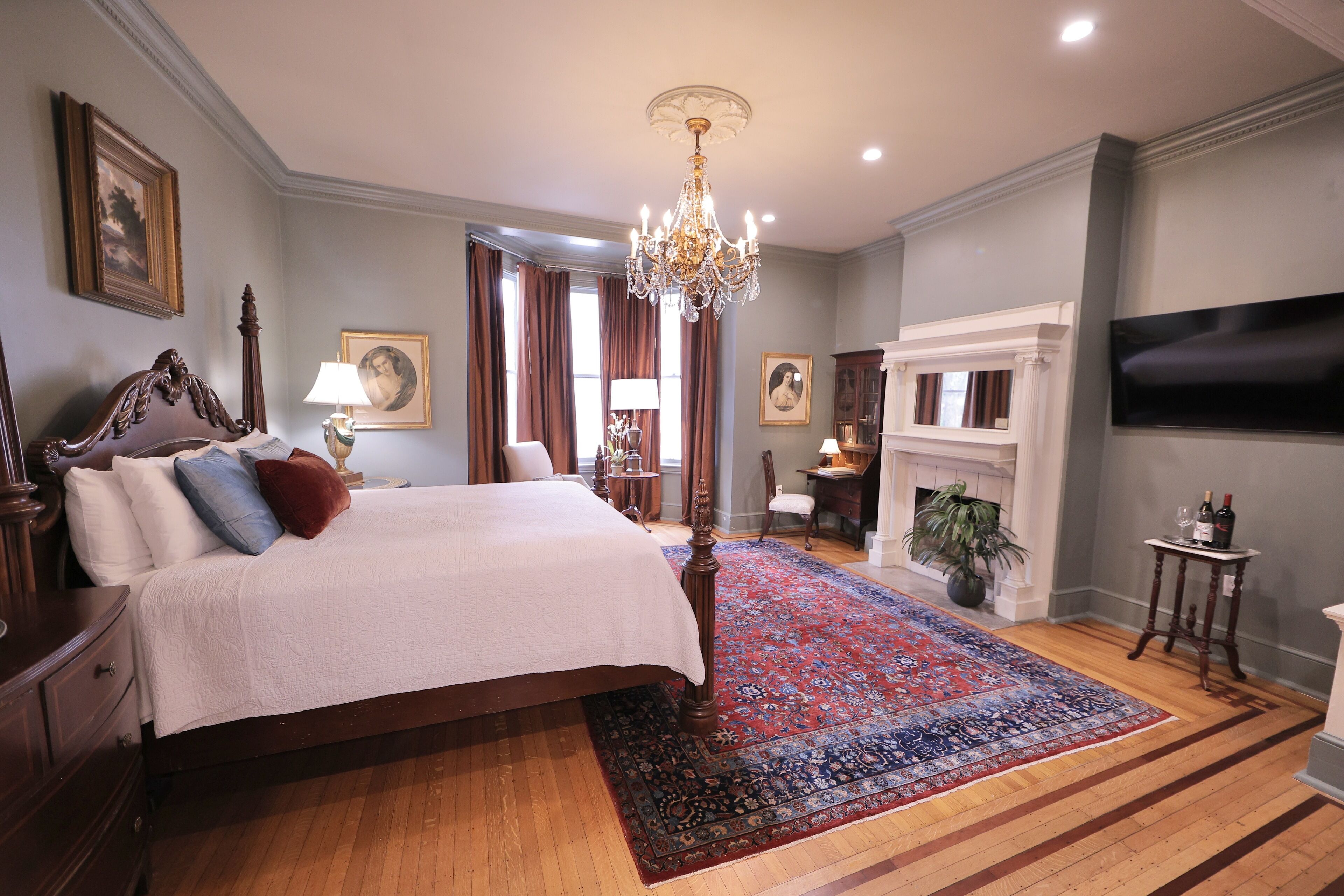 奢華客房, 1 張特大雙人床及 1 張梳化床, 非吸煙房 (104 Essex) | 獨特設計、獨特裝修、遮光窗簾/窗簾、熨斗/熨衫板