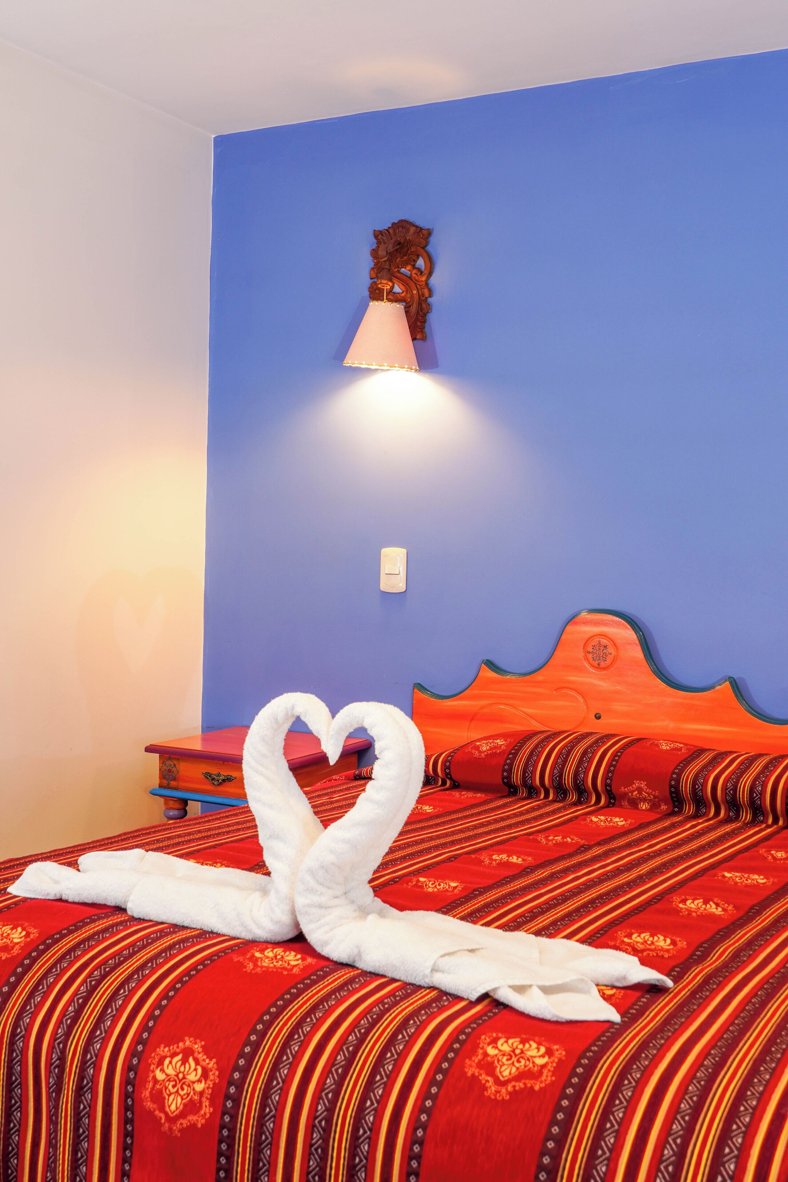 1 bedroom, in-room safe, desk, blackout curtains