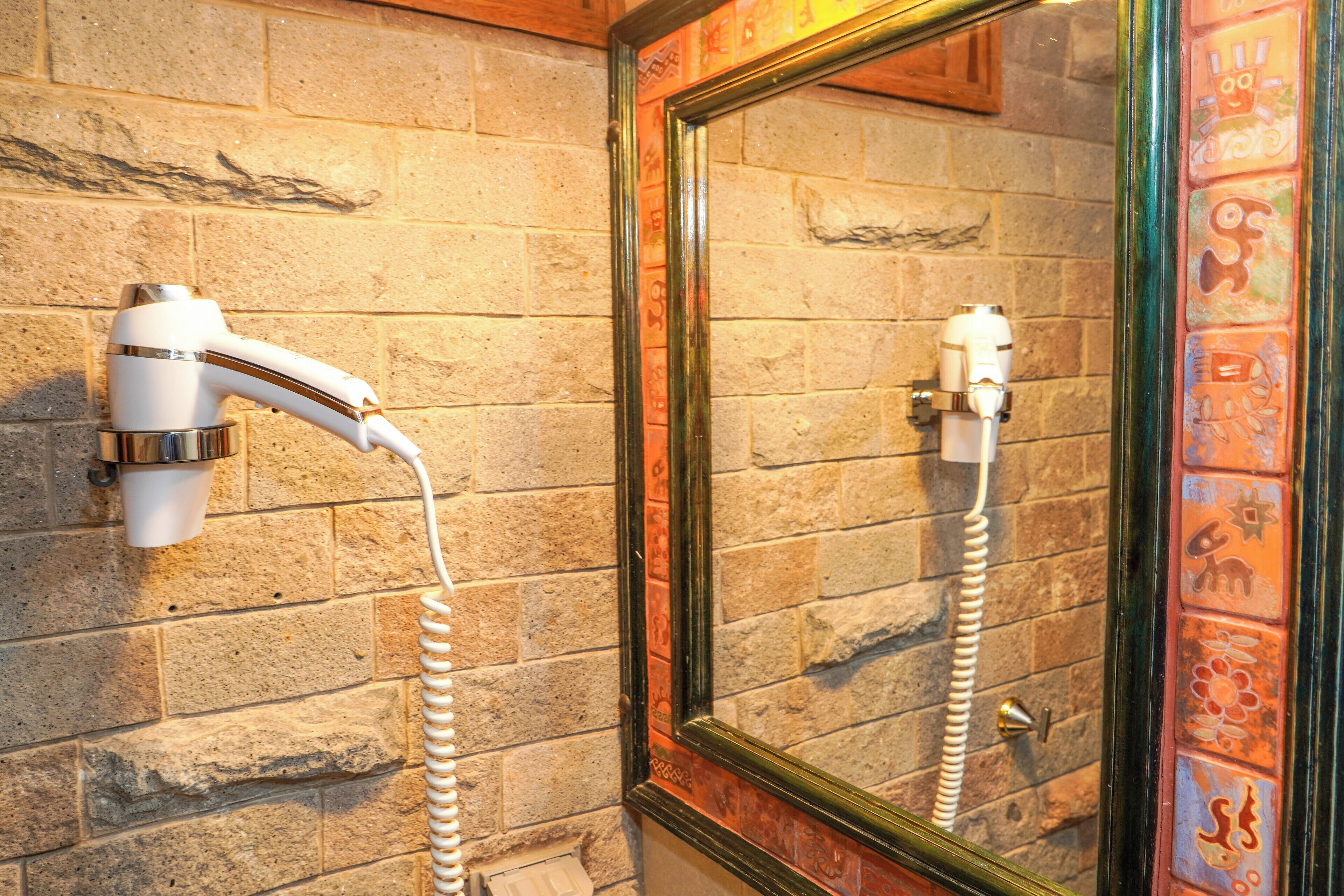 superior twin room, 2 queen beds | bathroom | shower, free toiletries, hair dryer, towels