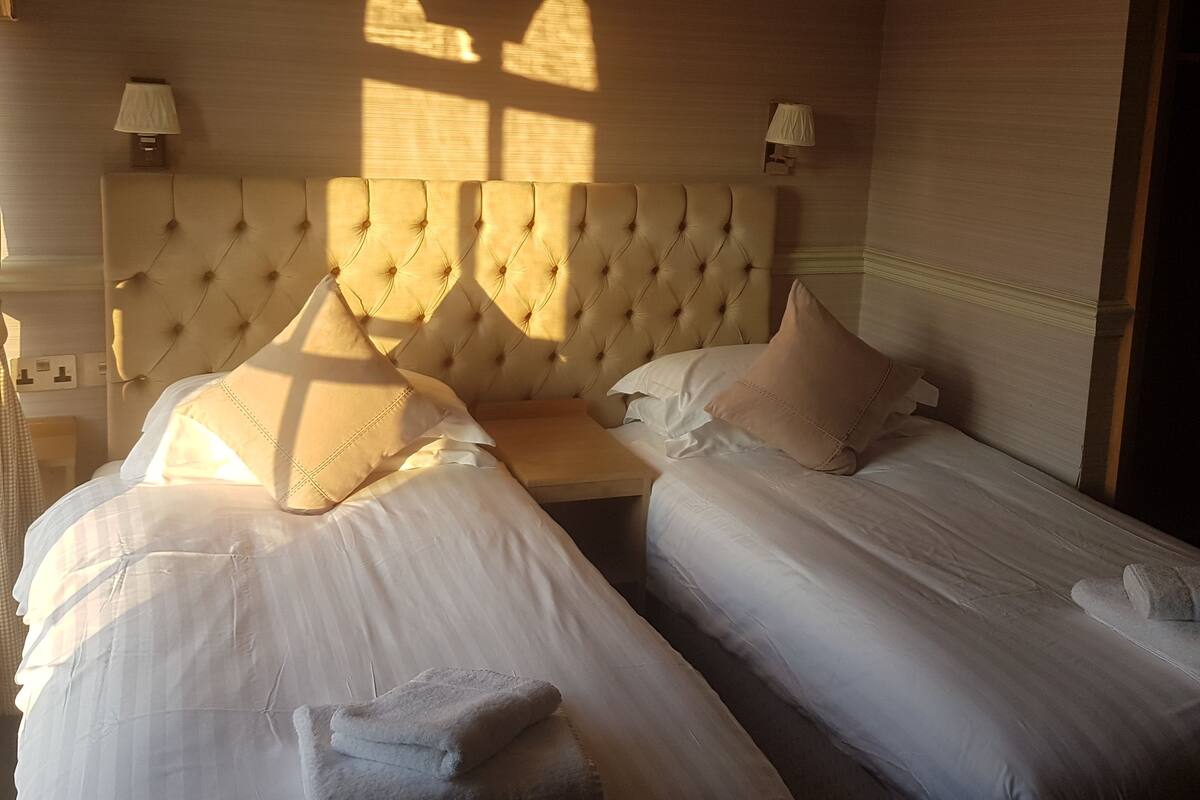 Traditional Double Room, 1 King Bed, Non Smoking