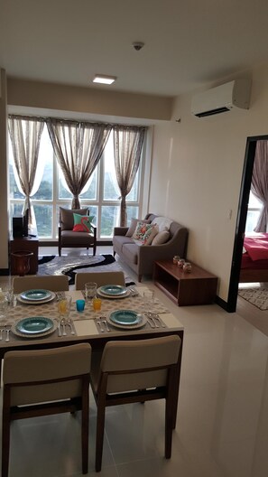 Interior - Room with a sea and city view!!  (Lapu Lapu)
