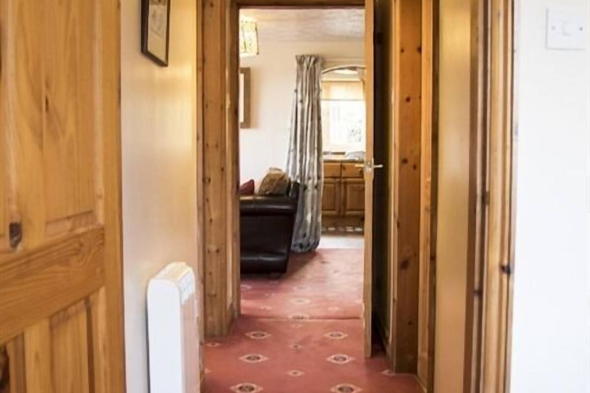 Premier Cottage, Private Bathroom (Willow) | Bathroom