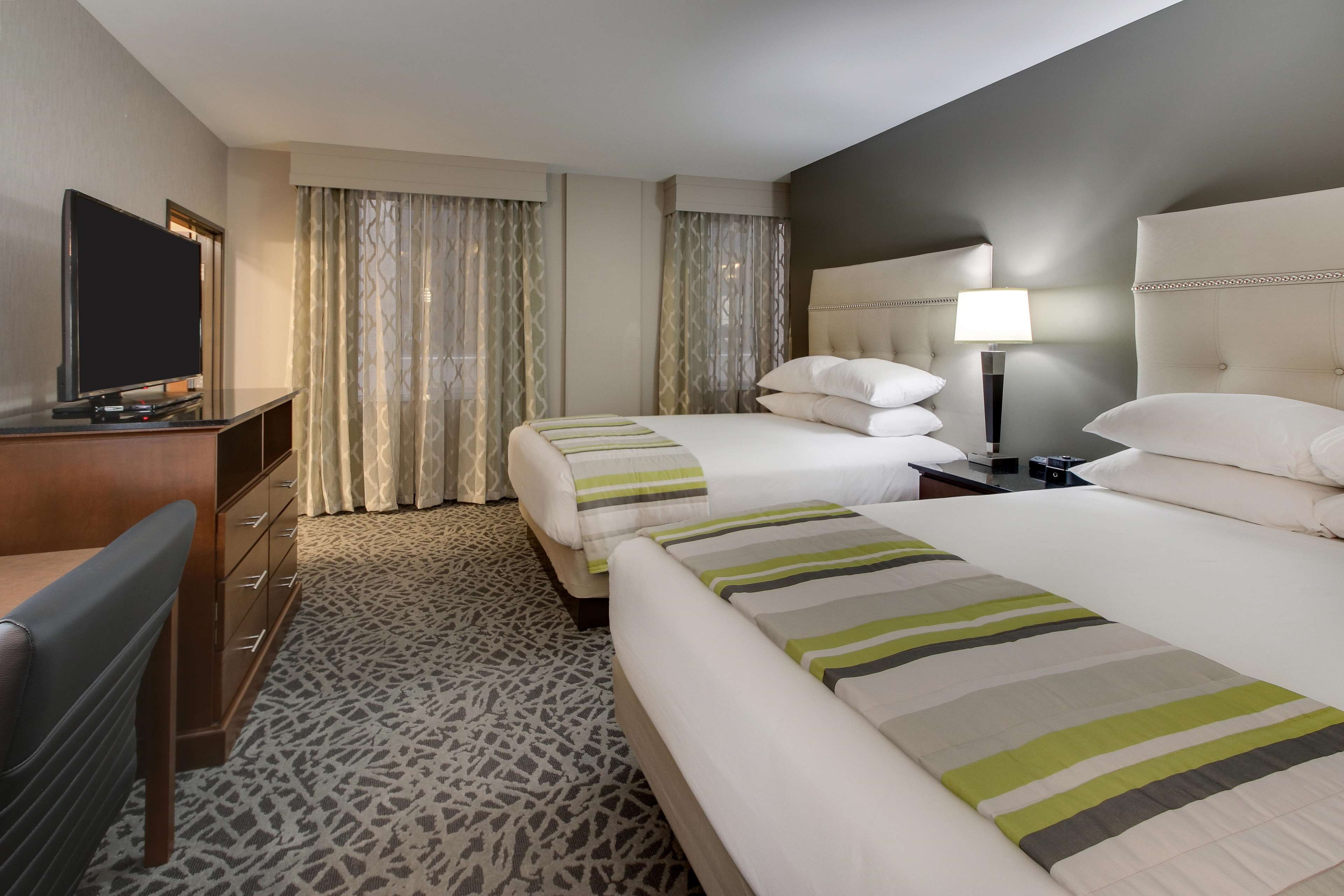 desk, iron/ironing board, free cots/infant beds, rollaway beds