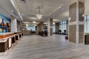 Lobby - Drury Plaza Hotel Milwaukee Downtown (Milwaukee)