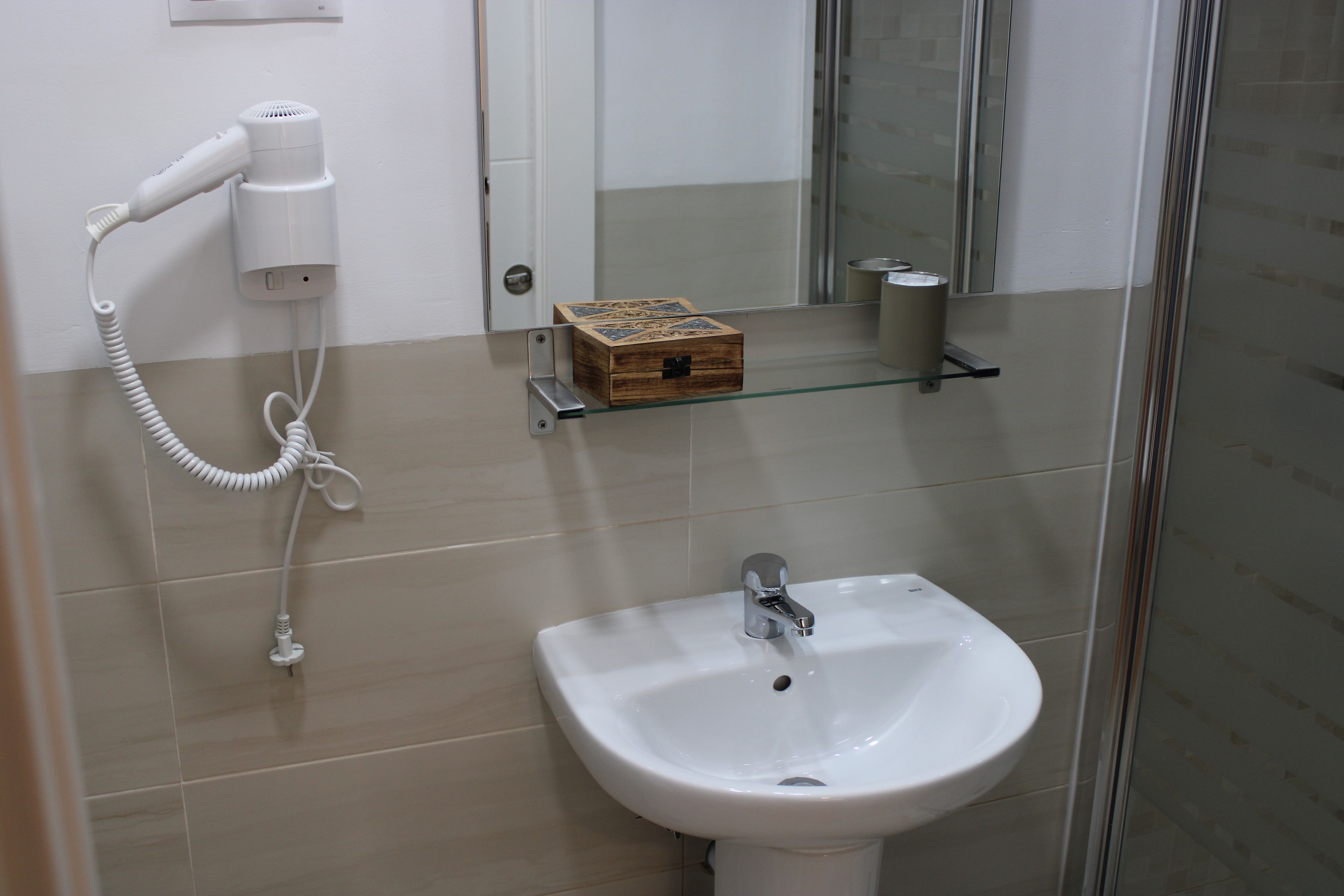 Photo - Fan Rooms Gálvez