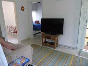 5 slaapkamers, een strijkplank/strijkijzer, gratis wifi, beddengoed