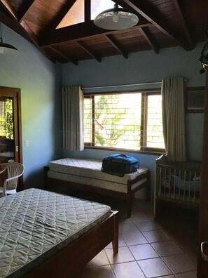 4 Schlafzimmer