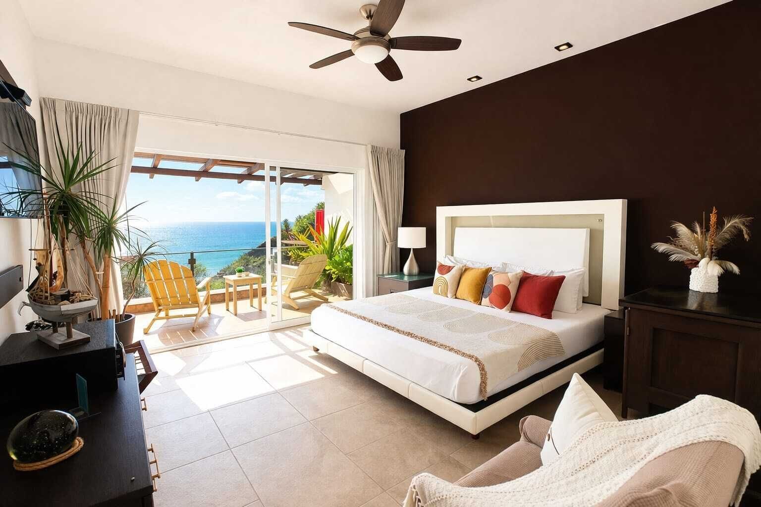 Egyptian cotton sheets, premium bedding, in-room safe