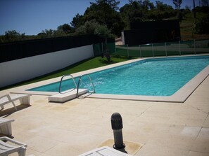 Outdoor pool - House of turtledoves in a quiet location (Tomar)