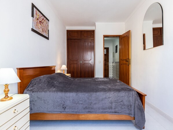1 chambre, draps fournis