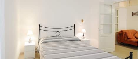 1 bedroom, iron/ironing board, bed sheets