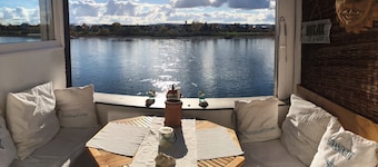 VILLA RHEINSTEIN AT THE ENGERS CASTLE - Exclusive apartment overlooking the Rhine