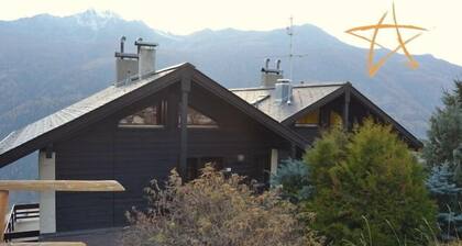 Outside: apartment for 7 people on the3rd floor of a small building of 7 apartments with independent