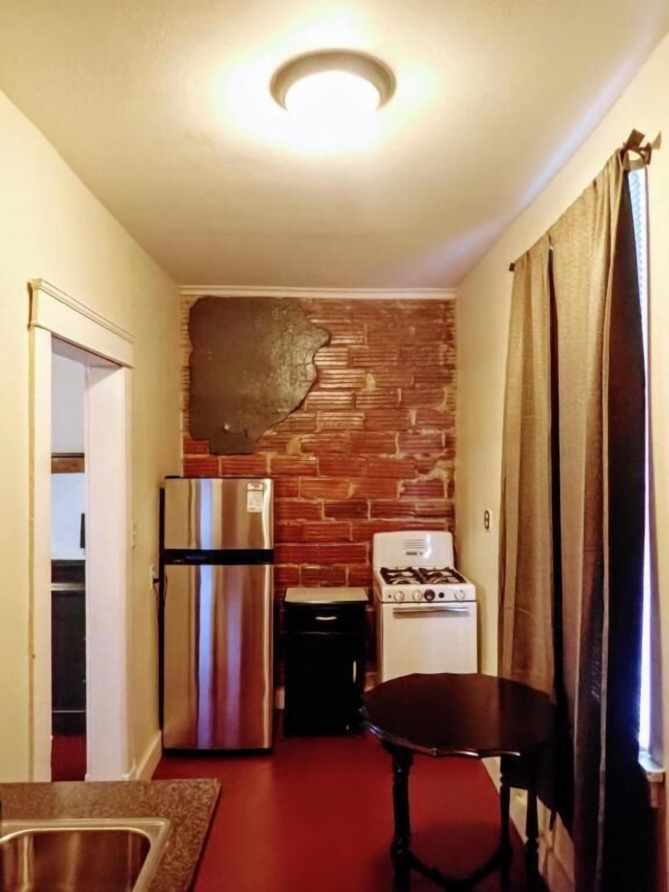 suite 17 | private kitchen | full-sized fridge, microwave, coffee/tea maker, cookware/dishes/utensils