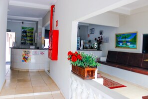 Interior entrance - Hotel Portela 2 (Olímpia)