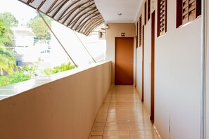 Hallway - Hotel Portela 2 (Olímpia)