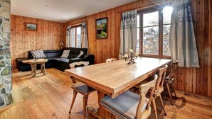 Uklassifisert bilde, 4 av 14, knapp