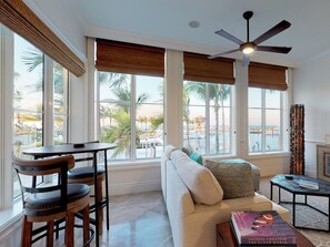 تلفزيون، كرة قدم الطاولة، تنس طاولة