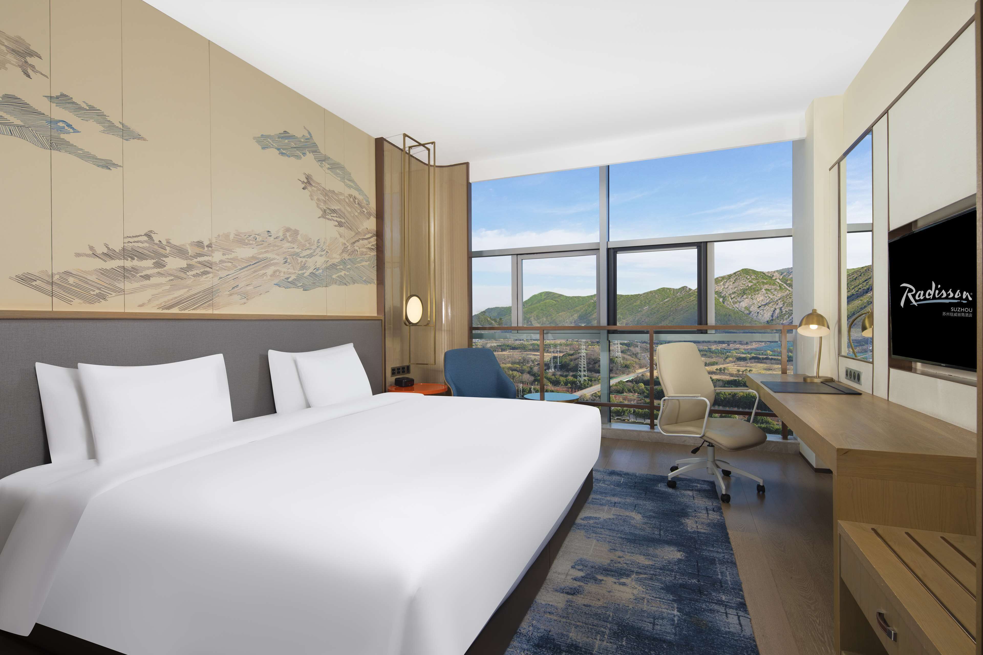 Down comforters, in-room safe, desk, laptop workspace