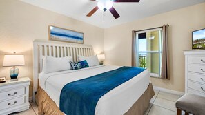 1 chambre, fer et planche à repasser, lit de bébé portatif