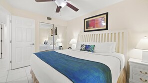 1 habitación, tabla de planchar con plancha y cuna de viaje