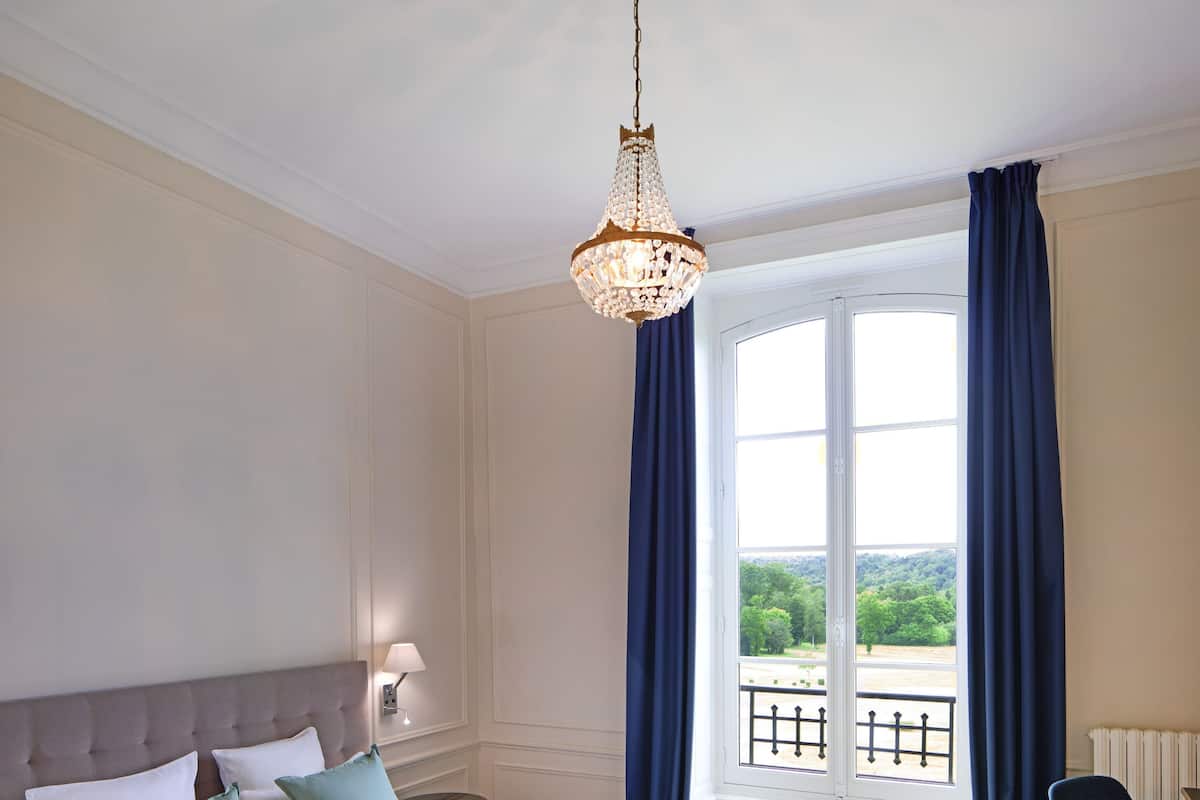 In-room safe, individually furnished, desk, blackout curtains