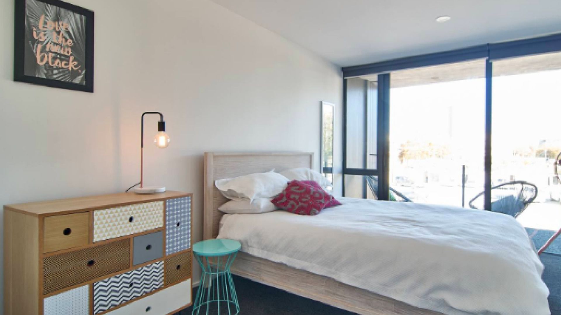 Apartemen | 2 kamar tidur dan Wi-Fi gratis