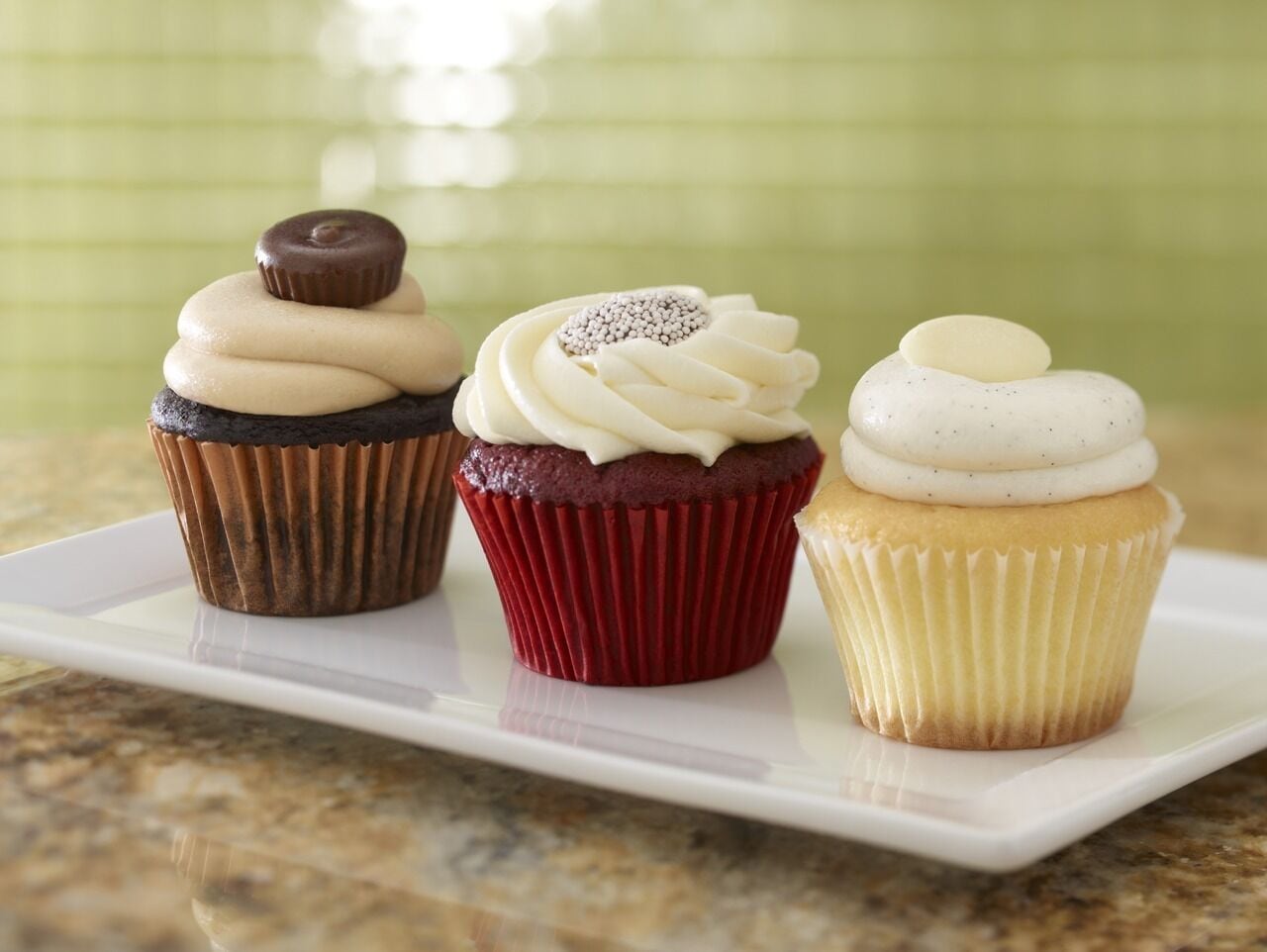 lunch and dinner served, american cuisine