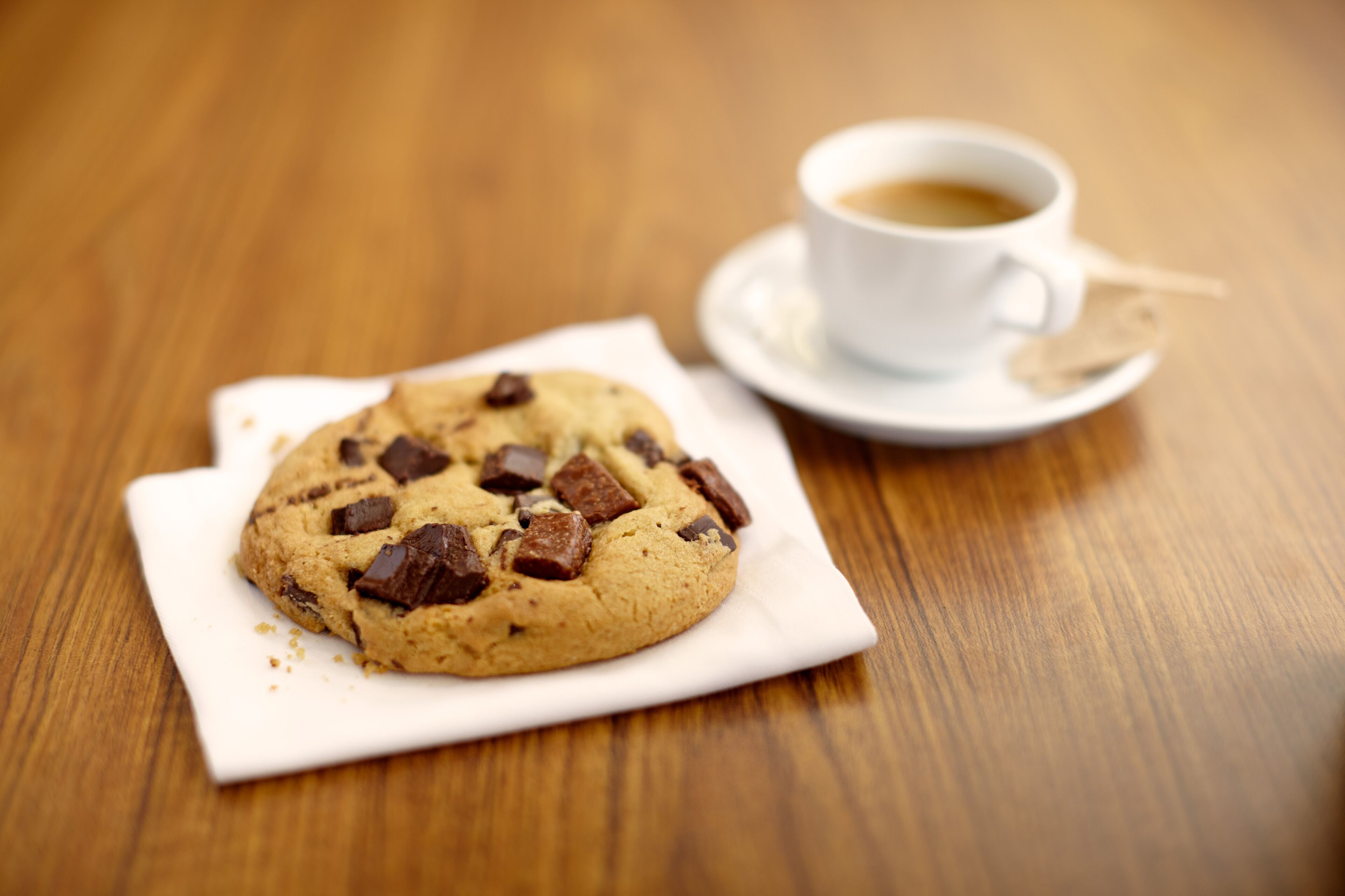 lunch and dinner served, american cuisine