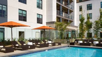 Alberca al aire libre