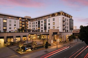 Exterior - Hyatt Place Pasadena (Pasadena)