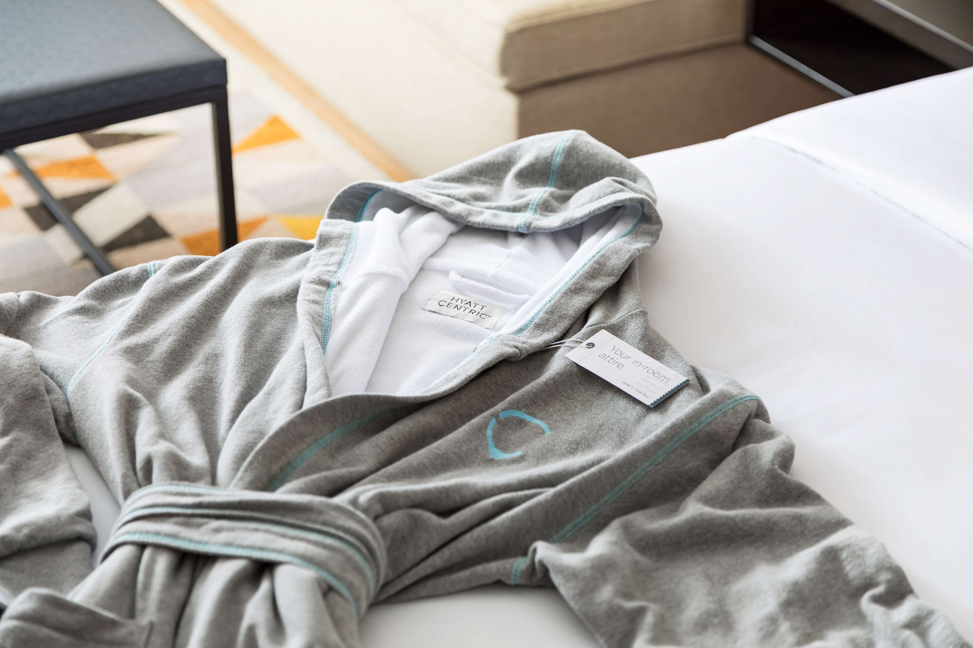 hypo-allergenic bedding, down duvets, in-room safe, desk