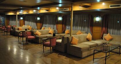 Hapi 5 Nile Cruise, 3-4-7 nights from Luxor or Aswan