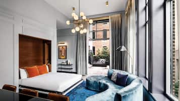 Egyptian cotton sheets, premium bedding, down duvets, minibar