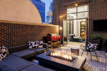 Egyptian cotton sheets, premium bedding, down comforters, minibar at Dream Nashville, by Hyatt