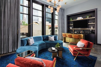 Egyptian cotton sheets, premium bedding, down comforters, minibar at Dream Nashville, by Hyatt