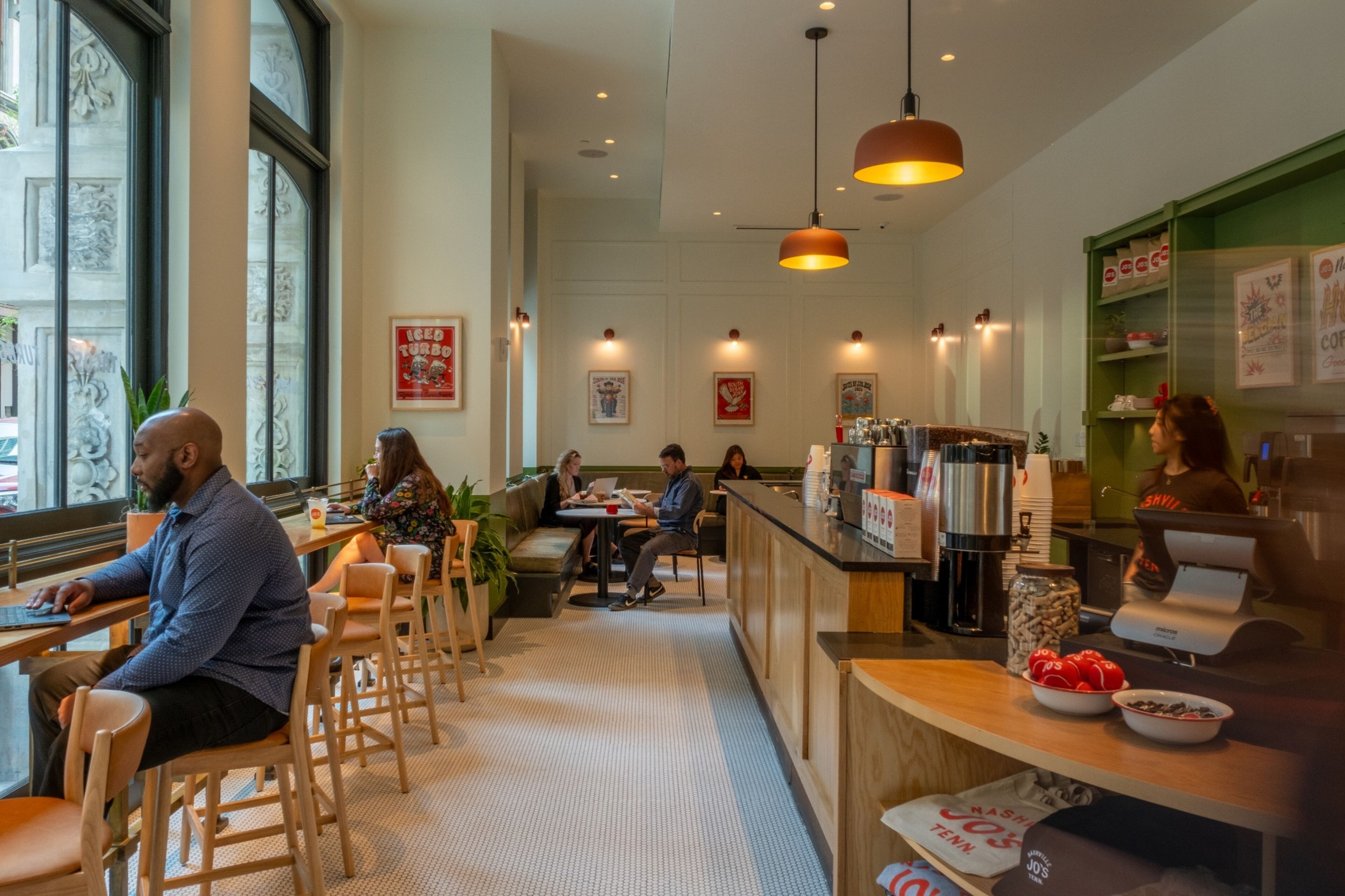 Daily cooked-to-order breakfast for a fee